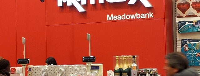 TK Maxx is one of Helenさんのお気に入りスポット.
