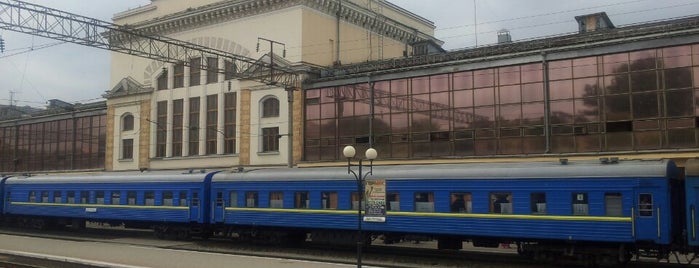 Ternopil Railway Station is one of Аэропорты и ЖД вокзалы.