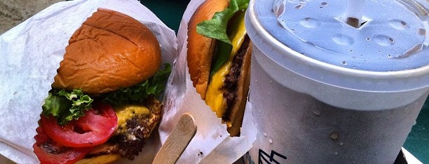 Shake Shack is one of KimJohnsons recommend.