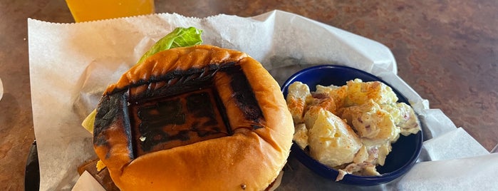 Colt's Pig Stand is one of Bike Tour Hot Spots.