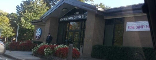 Charlotte Metro Credit Union is one of Greg'in Beğendiği Mekanlar.