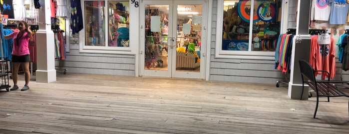 Tidepool Toys & Games is one of Jen Randall on the Eastern Shore.