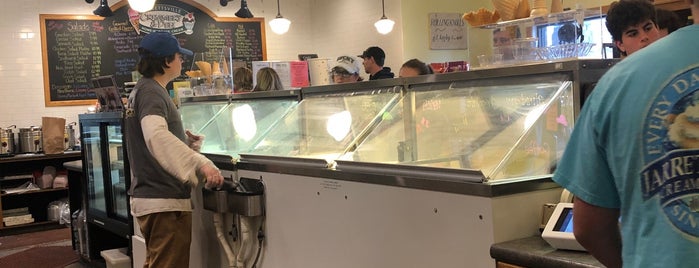 Jarrettsville Creamery & Deli is one of Ice Cream Places Visited.