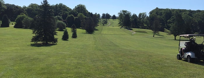 Pleasant Valley Golf Club is one of Golf courses.