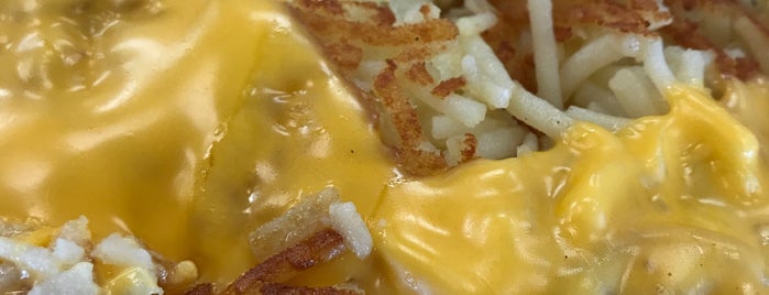 Waffle House is one of Lugares favoritos de Joshua.