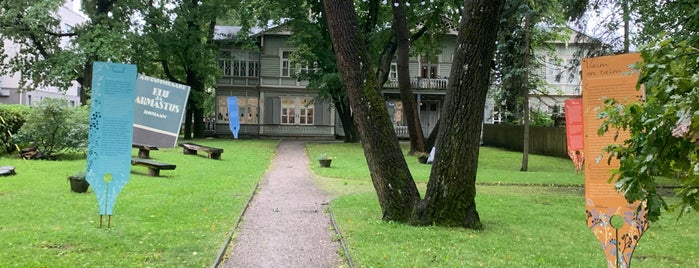 A. H. Tammsaare muuseum is one of Muuseumid/Museums.