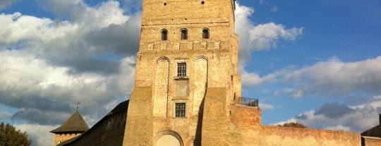 Замок Любарта is one of Locais curtidos por Vadym.