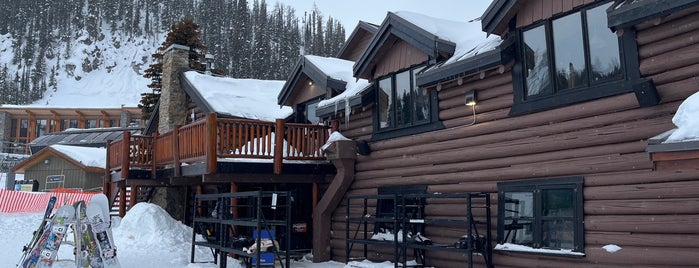 Mad Trapper's Saloon is one of Banff to-Dos.