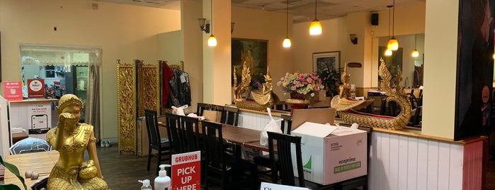 Plearn Thai Restaurant is one of Addison eats.