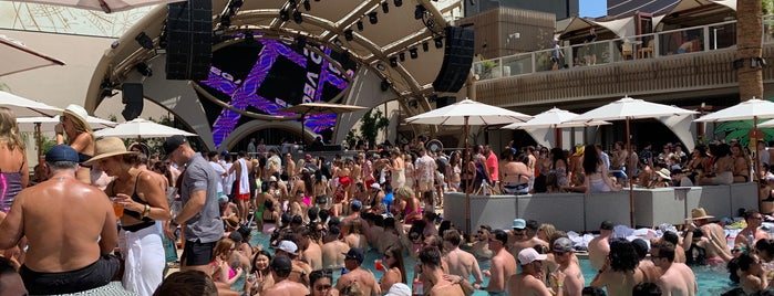 Ayu Dayclub is one of Vegas.