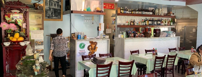 Miss Saigon Vietnamese Restaurant is one of SF：Vietnamese.