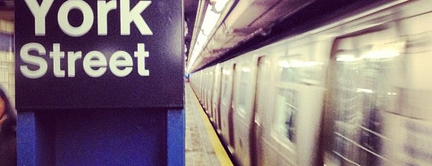 MTA Subway - York St (F) is one of Tempat yang Disukai Jason.