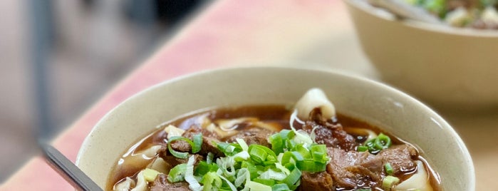 Fuhong Beef Noodles is one of Eating Taipei.