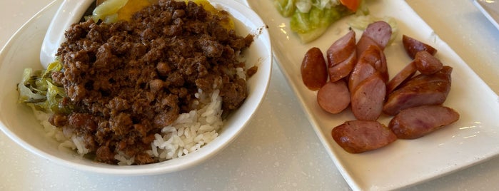 Mama Chen's Kitchen is one of Guide to Cupertino's best spots.