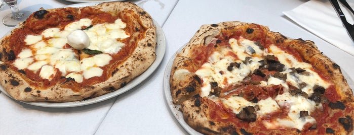 Sant'Orsola Pizza&Vino is one of Bergamo 🇮🇹.