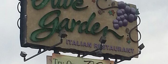 Olive Garden is one of Orte, die Malvina gefallen.