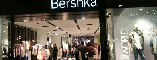 Bershka is one of Dyg B.B'ın Beğendiği Mekanlar.