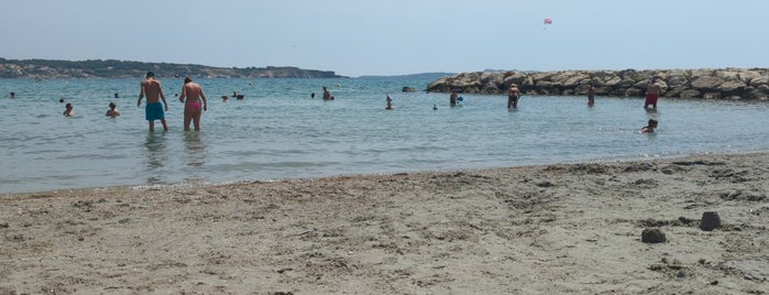 Plage du Levant is one of Bandol.
