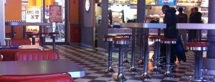 Burger King is one of สถานที่ที่ Steffen ถูกใจ.