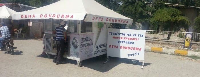 Deha Dondurma is one of Suat'ın Kaydettiği Mekanlar.