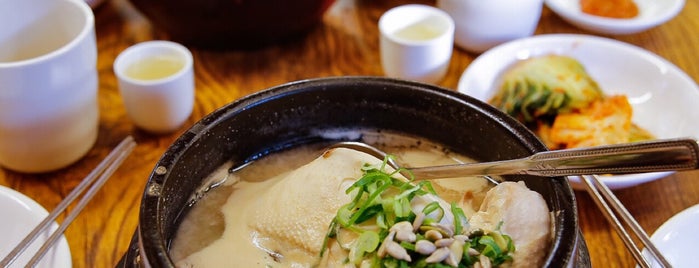Tosokchon Ginseng Chicken Soup is one of Seoul Recommendations.