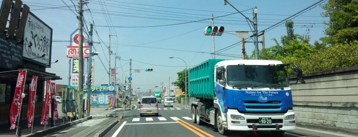 国領 交差点 is one of 愛媛県東予地方の交差点.