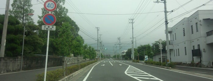 土居高校前交差点 is one of 愛媛県東予地方の交差点.