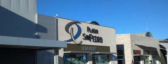 Plaza San Pedro is one of Posti che sono piaciuti a Darrinka.