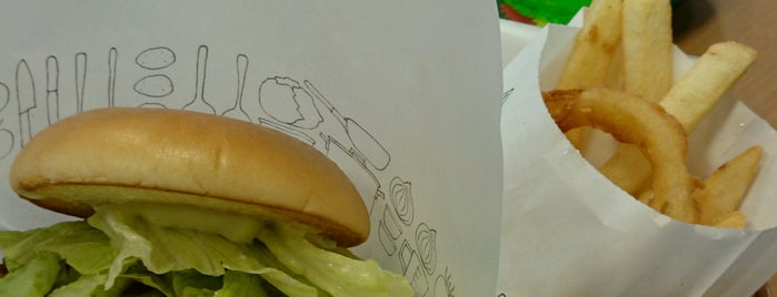 モスバーガー is one of MOS BURGER in Tokyo.