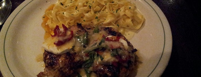 Carrabba's Italian Grill is one of Lieux qui ont plu à DCCARGUY.