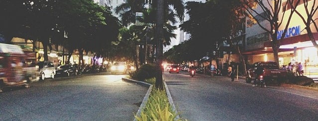 Cebu IT Park is one of Orte, die Novi gefallen.