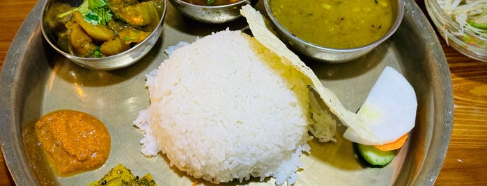 Bhetghat is one of Restaurant/Curry.