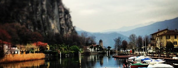 Ponte Tresa is one of Traversata delle Alpi.