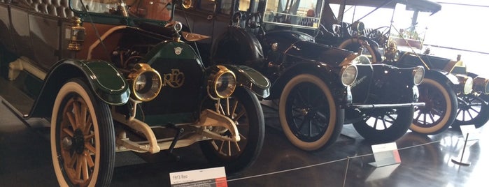 LeMay - America's Car Museum is one of Tempat yang Disimpan Jackie.