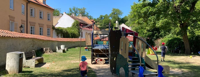 Dětské hřiště Nový Svět is one of Prague Playgrounds.