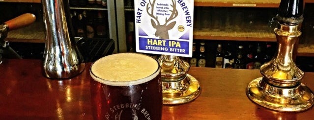 White Hart PH is one of Lugares favoritos de Carl.