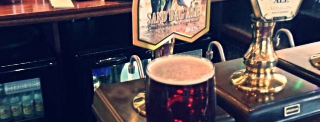 The Horse & Groom is one of Carlさんのお気に入りスポット.