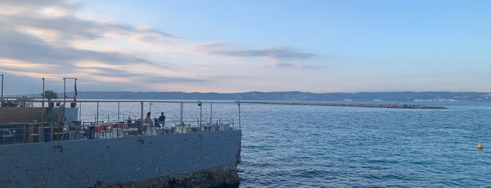 Bistrot plage is one of Marseille.