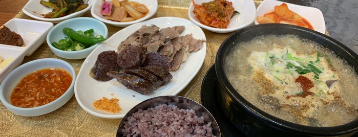 만양순대국 is one of Dinner & Drink 2.