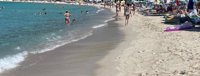 Armenistis Beach is one of สถานที่ที่ Hara ถูกใจ.