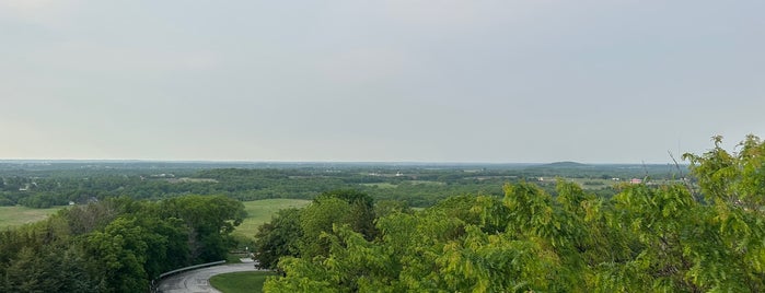 Wells Overlook County Park is one of Kansas.