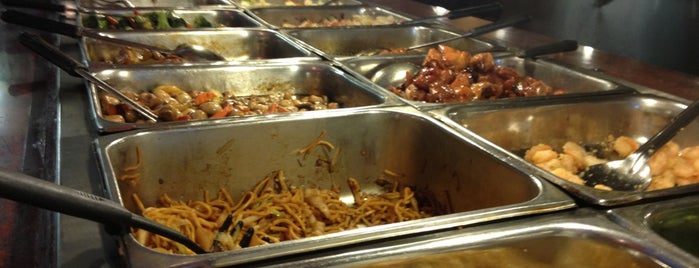 New King Buffet is one of Lugares favoritos de Lee.