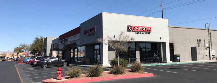 Chipotle Mexican Grill is one of Tempat yang Disukai Angie.
