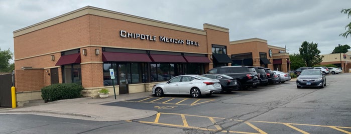 Chipotle Mexican Grill is one of Best places in Carol Stream, IL.