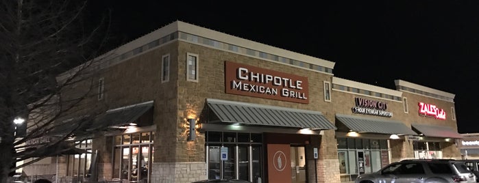 Chipotle Mexican Grill is one of Must-visit Food in Fort Worth.