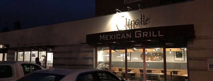 Chipotle Mexican Grill is one of Passer Bys for Return.