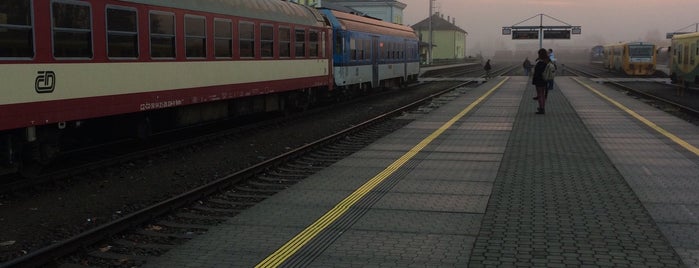 Železniční stanice Turnov is one of Rychlík č.980-997: Pardubice-Liberec (a zpět).