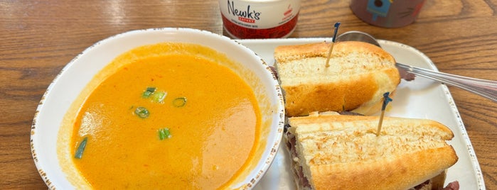 Newk's Eatery is one of Jacksonville.