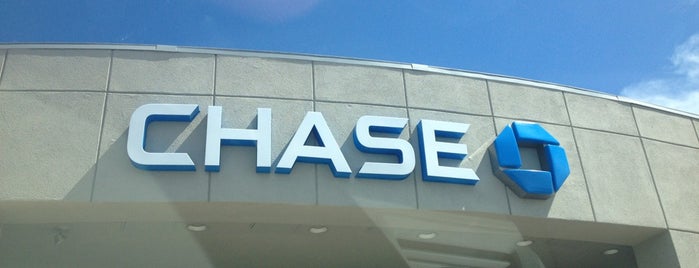 Chase Bank is one of aldrena'nın Beğendiği Mekanlar.