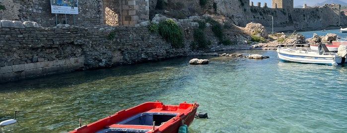 Methoni Beach is one of Lugares guardados de Spiridoula.